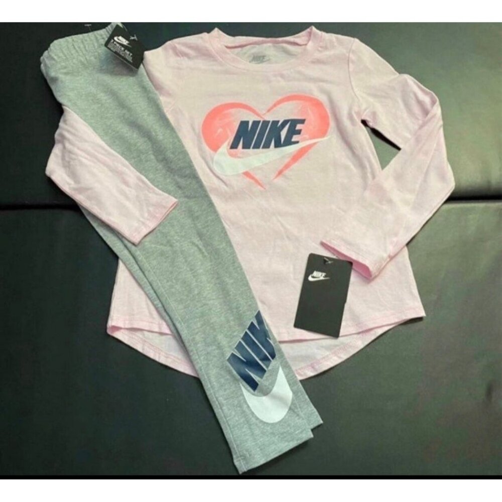 NWT Nike Leggings & Tunic Set Girls Size 6